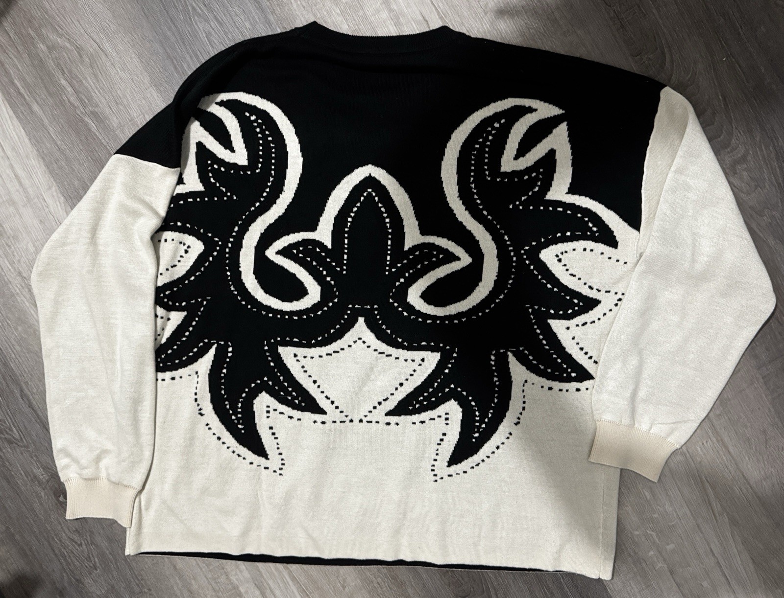 Saddle Swapping Reversible Oversized Sweater Size… - image 5