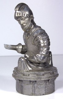 ORIGINAL 1927 1929 WILLYS KNIGHT AUTOMOBILE HOOD ORNAMENT RADIATOR CAP MASCOT