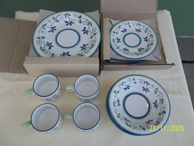 HTF 16 Pcs. Studio Nova FLORELLA Dinnerware Set -EUC!