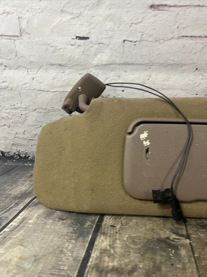 Viseras de sol para sedán touring Oldsmobile 98 Regency Elite 91-96 con reemplazos derechos Foto 2 de 4