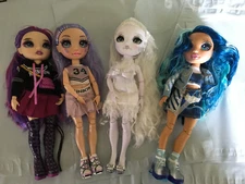 lot of 4 Rainbow High Dolls Vanda, Shadow, Skyler & Violet Cheer