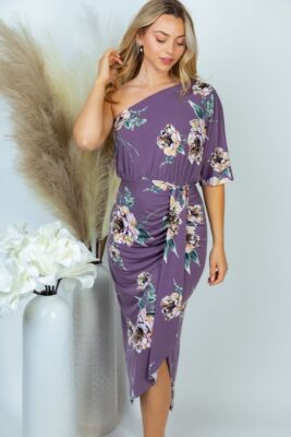 accessories for asymmetrical dress The Latest Dress Trend: Asymmetrical Necklines [One Shoulder Dresses]