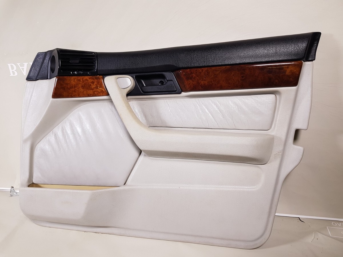 BMW E34 M5 LEATHER LUX SILBERGRAU-HELL Front Right Door card +Wood