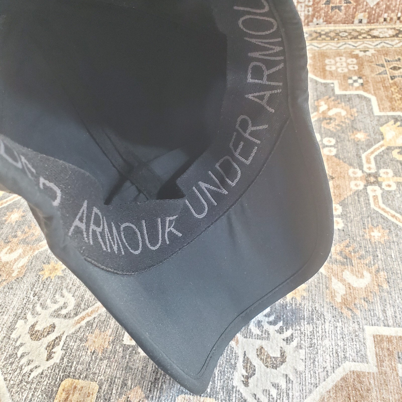 Under Armour Active Runner Adjustable Cold Black … - image 10