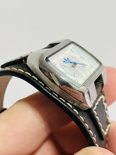 Adidas ADH1338 Unisex Watch Quartz White Dial Strap leather size 32mm - Picture 3 of 11