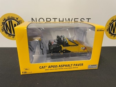 DIECAST MASTERS 1:50 SCALE 85590 CAT AP55 ASPHALTFERTIGER