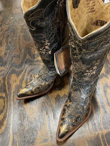 Cuadra women’s Boots Size 9