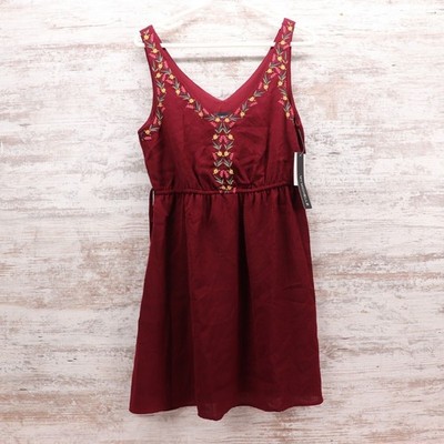 My Michelle Woman's Size M Dress Sleeveless Floral Embroidered NWT