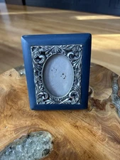 Decorative Vintage Picture Frame with Ornate Silver Design