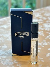 The Hedonist Extrait de Parfum Ex Nihilo 香水 - 2024年のユニ