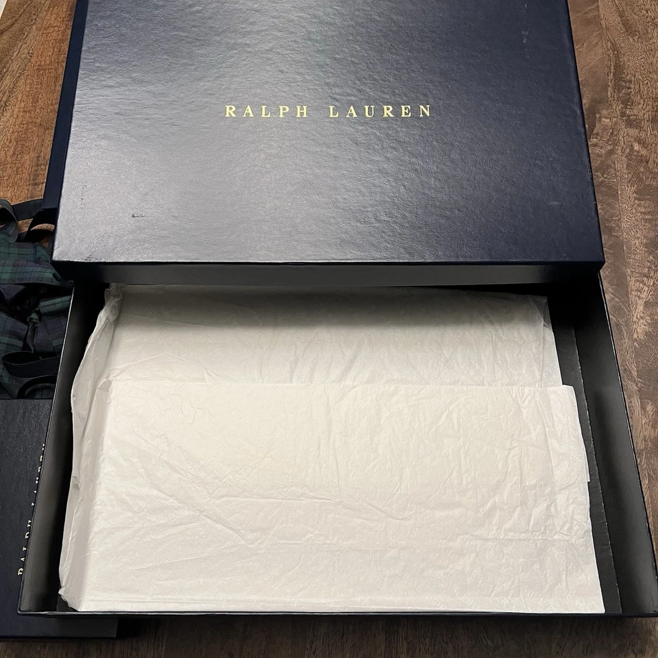 Cajas de regalo vacías Ralph Lauren *Juego de 4* letras doradas azul marino con lazos a cuadros Foto 4 de 4