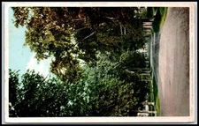 Postcard 11703. SOUTH MAIN STREET, WOLFEBORO, N. H. LAKE WINNIPESAUKEE.   NH K85