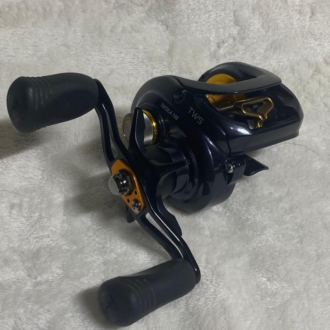 Daiwa Tatura 6.3 Fishing Reel - Used with Minor Scratches