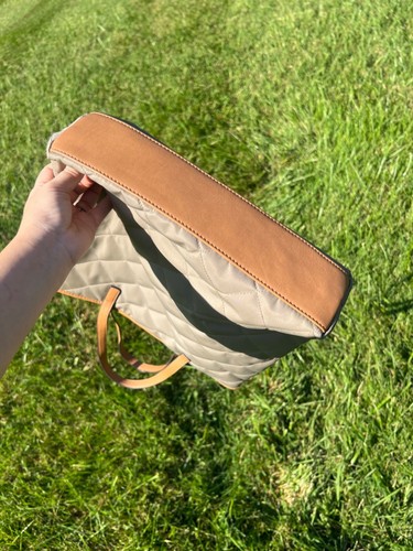 Tommy Hilfiger Quilted Nylon Tote Bag with Pouch Taupe with Faux Leather Trim - Picture 5 of 10