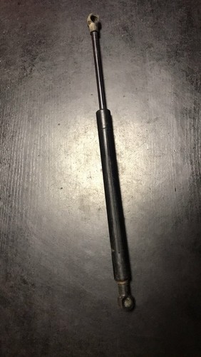 BMW 3er Heckklappe links Gasfeder 8254281 E46