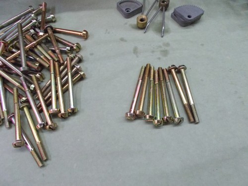 Holley Slotted Head Fuel Bowl Screws  Set of 8  4150  4-Barrel Carburetor