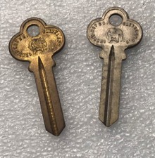 2X Vintage Curtis Key Co. Blank Key "Bulldog Logo" No. C06 Made in USA
