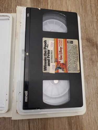 2 VTG Winnie The Pooh VHS The Tigger Movie 2000 Winnie The Pooh & Friends 1984 - Picture 7 of 13