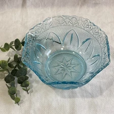 Princess House Capri -Blue Glass Bowl with a Ruffled Edge & Starburst Pattern 7”