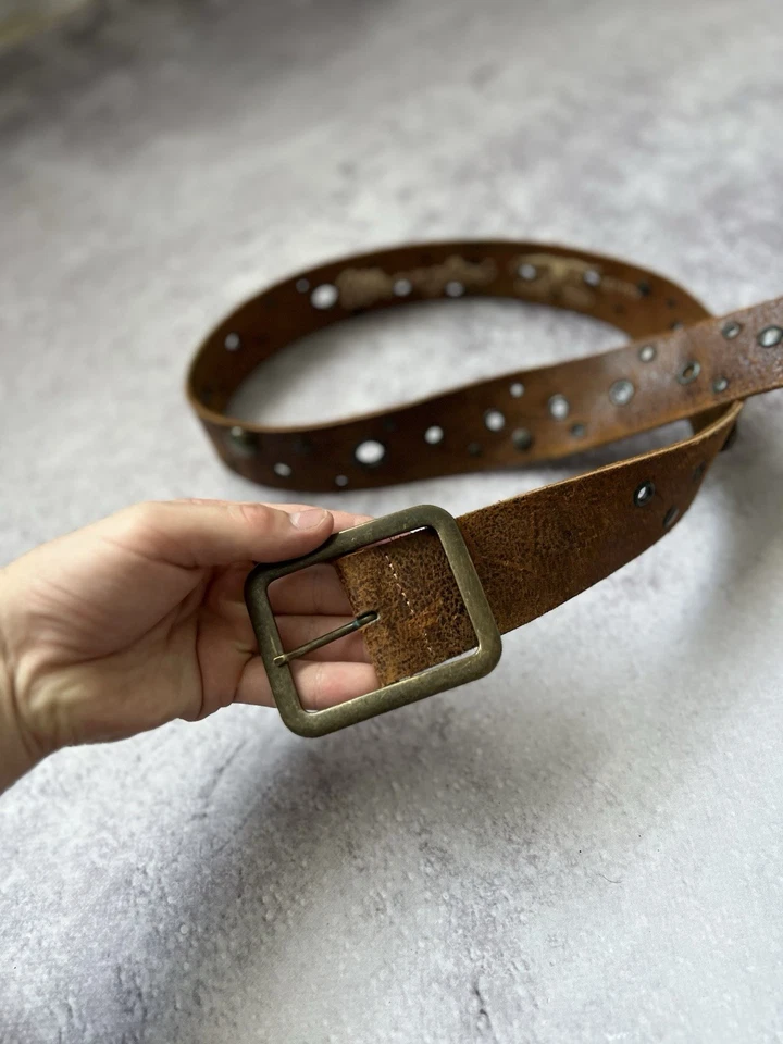 Vintage Wrangler Cuero Marrón Ojal Cinturón Tachonado Vaquero Envejecido - Imagen 3 de 4