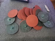 25 new 3M Roloc 3  50 Grit, Sanding Discs 85884