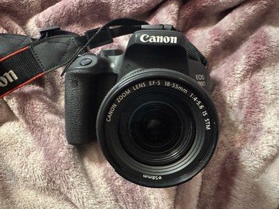 Canon EOS 800D Rebel T7i DSLR Camera + EF-S 18-55mm IS STM Lens - [Flash Issue]