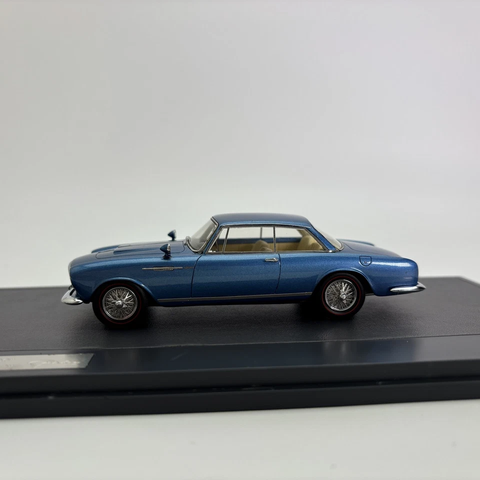 Matrix 1/43 Alvis Super Sedan Resin Blue Car Model - Image 2 of 4