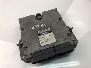 OPEL VECTRA C Motorsteuergerät ECU 8973521856 17643636