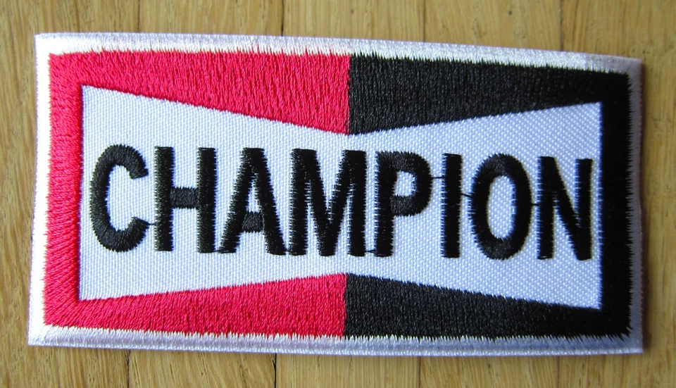 Aufnäher / Aufbügler/ Patch: CHAMPION Spark Plugs - Zündkerzen Rennsport Formel