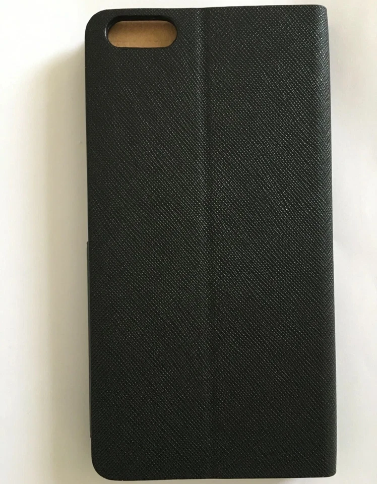 Funda tipo billetera con tarjeta Griffin abatible para iPhone 6 Plus / 6s Plus - Negra Foto 2 de 4