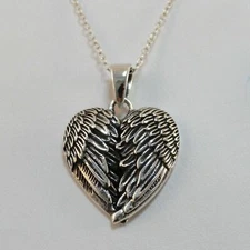 Angel Wings Heart Necklace - 925 Sterling Silver - Pendant Wing Memorial Love