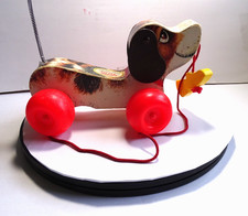Vintage 1965 Fisher Price Little Snoopy #693 Wooden Pull Toy Dog with Shoe