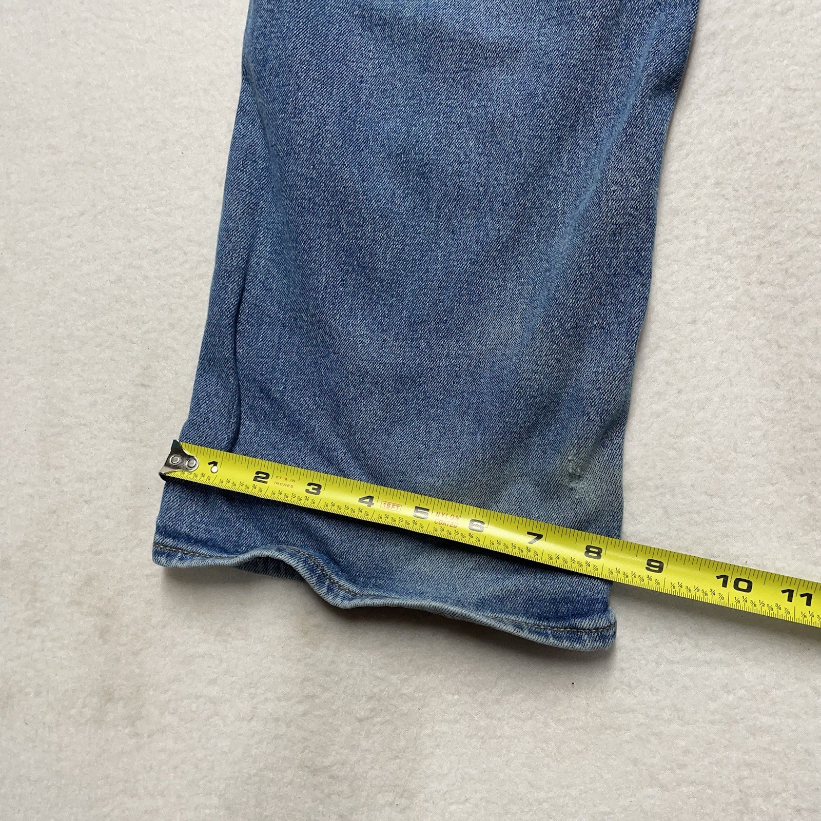 Old Navy Denim Blue Jeans Mens Size 34x34 Bootcut Leg Zip Up Button Closure