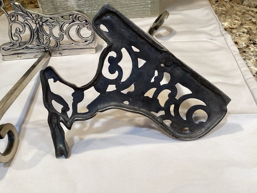 PAIR of Long Arm Christmas Stocking Holders SILVER REINDEER W\HOLLY - Picture 5 of 5