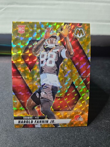 2025 Panini Mosaic Football Reactive Yellow Harold Fannin Jr. #384