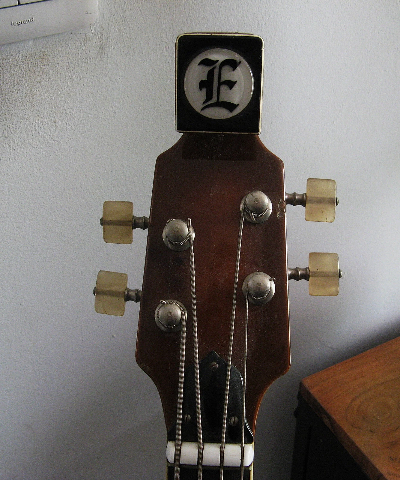 Picture 5 of 8
