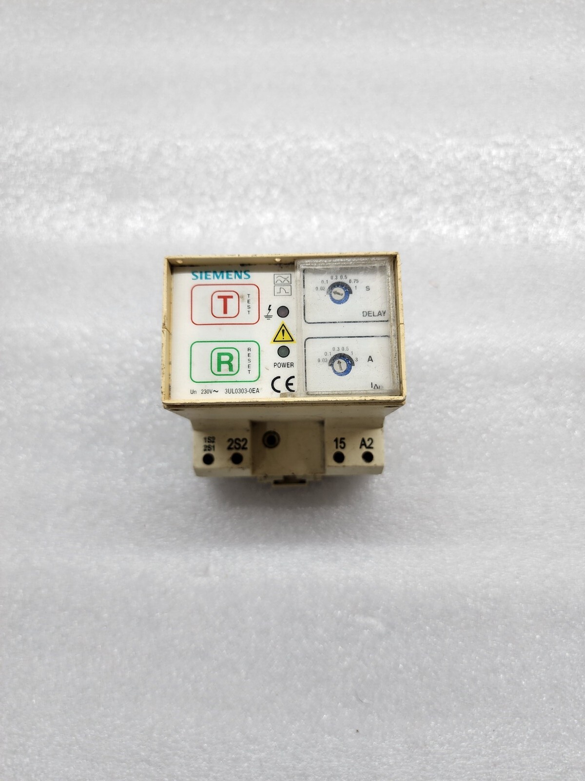 SIEMENS 3UL0303-0EA VOLTAGE/PHASE MONITOR 230VAC
