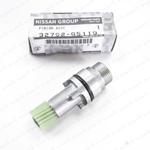 Genuine Nissan 80-86 720 Pickup 280ZX Speedometer Pinion Assembly 32702 ...
