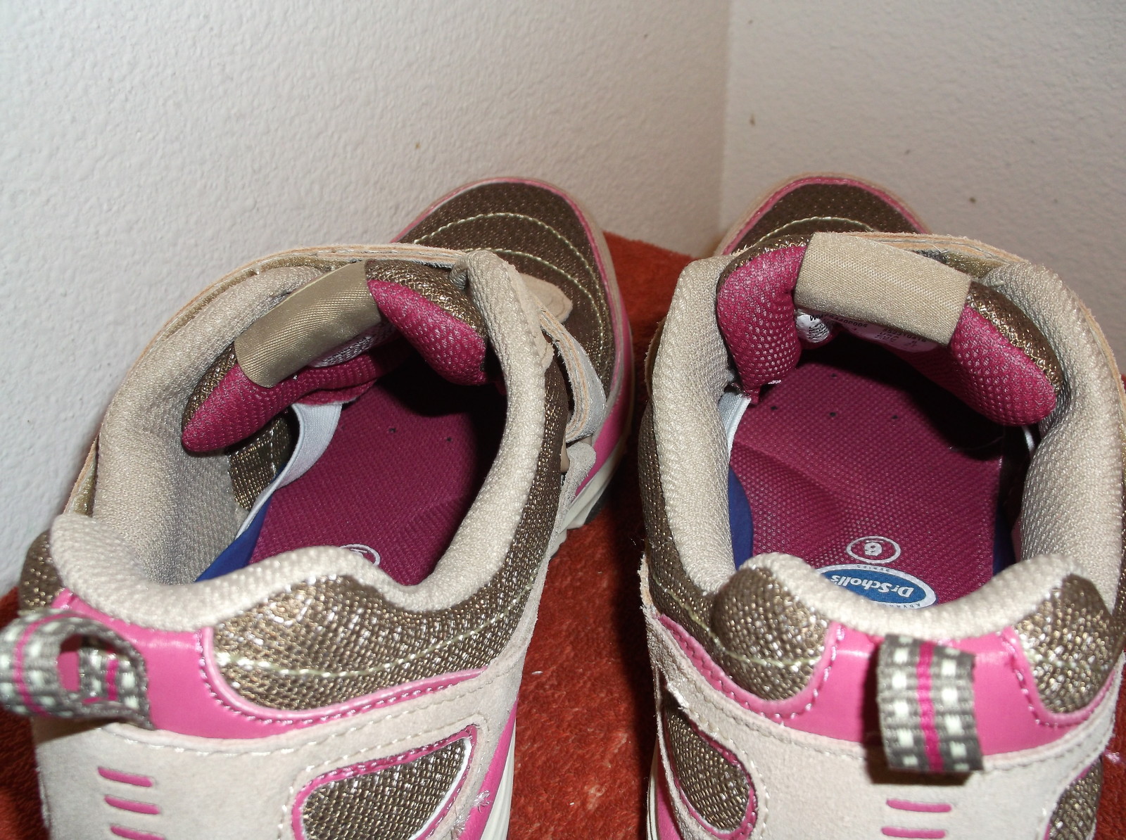 Picture 5 of 8