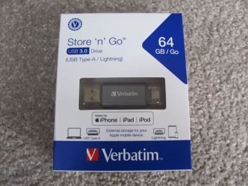 New Verbatim iStore 'n' Go Dual 64GB USB 3.0 Flash Drive (USB Type-A/Lightning) - Picture 1 of 8