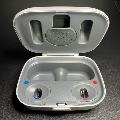 Unitron Charger Moxi R 3 Combi Charging Case With cable and plug Kirkland Phonak - Picture 3 of 9