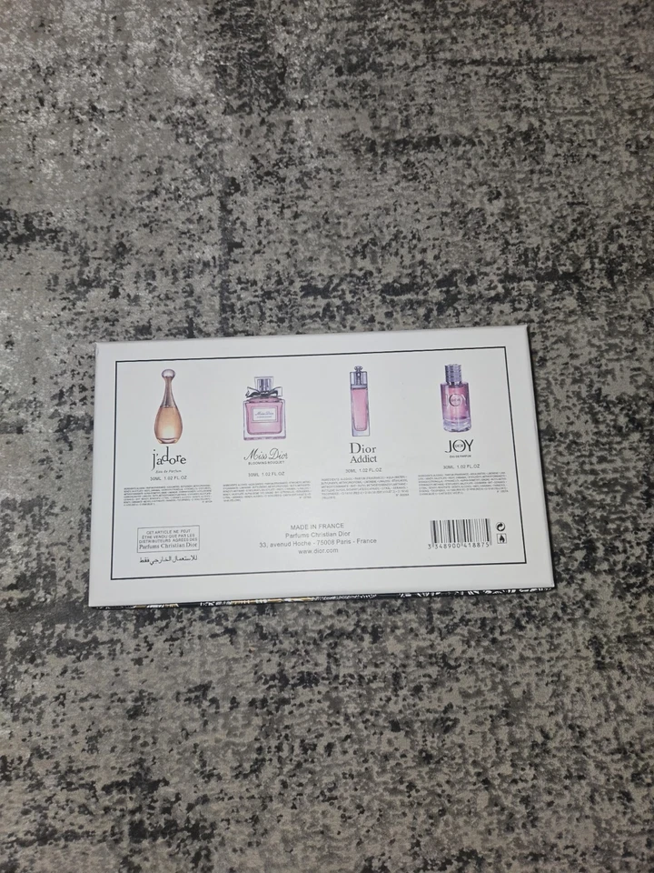 Miss Dior Perfume Sample Set Gift Box 1.02FL 30ml New and unopened USA - Image 4 of 4