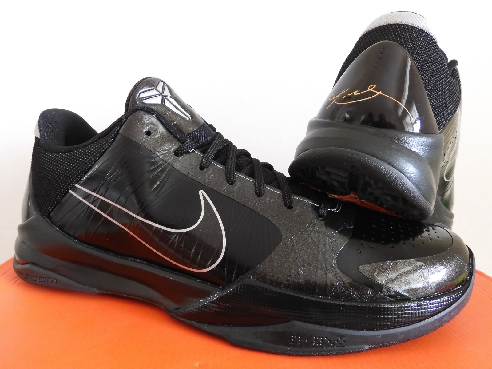 NIKE ZOOM KOBE V 5 \
