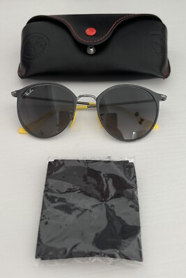 RayBan SCUDERIA FERRARI Limited Collection RB3602