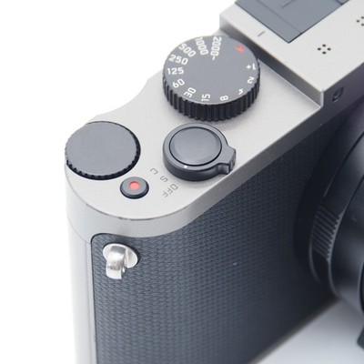 ライカ LEICA Q Titanium Grey camera Leica introduces the Leica Q Titanium gray camera - Leica Rumors