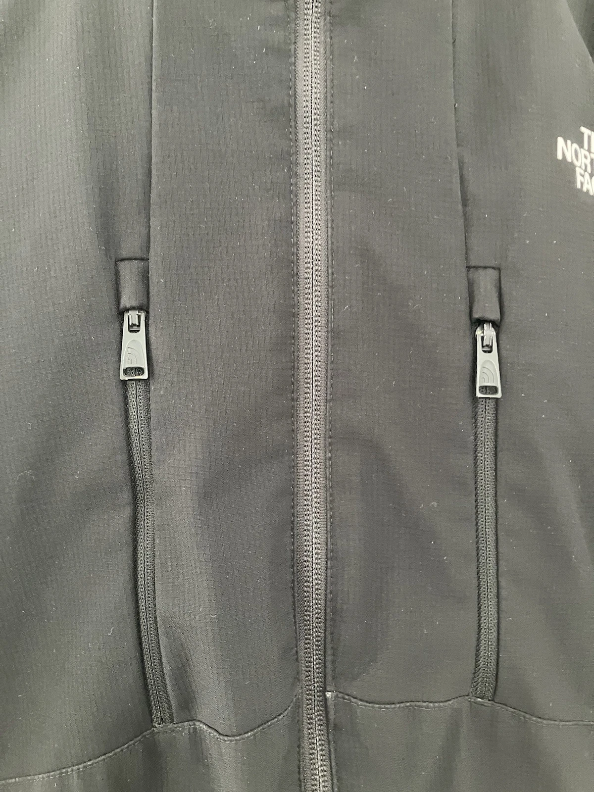 north-face full zip windfall primaloft pre-owned jacket