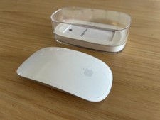 Apple Magic Mouse - Model A1296 - funktionstüchtig - mit Original Hülle