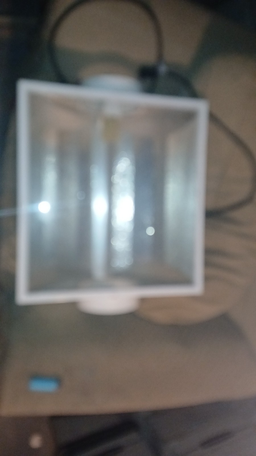 Picture 1 of 4