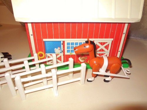 VINTAGE FISHER PRICE LITTLE PEOPLE PLAY FAMILY BARN ANIMAL FARM SILO #2501 LOT - Picture 7 of 12