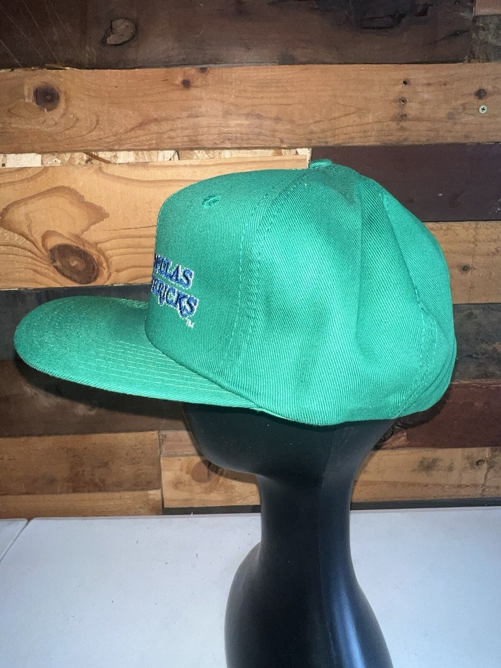 Vintage 80s Dallas Mavericks NBA Basketball Green Color Snapback Hat